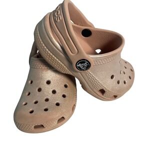 Crocs Baby Girl's Light Pink Rubber Warm Weather Clogs Child Size 7